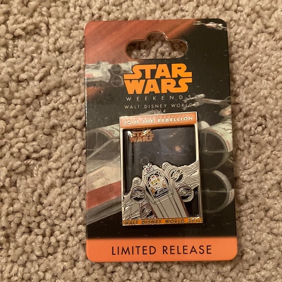 Star Wars weekends Mickey pin 2014 - Picture 1 of 4